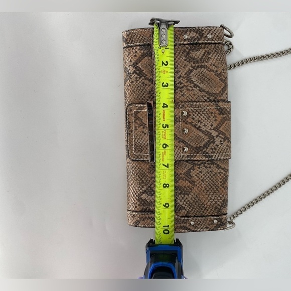 GUESS Snakeskin Clutch Handbag With Silver Shoulder Chain - Picture 10 of 14